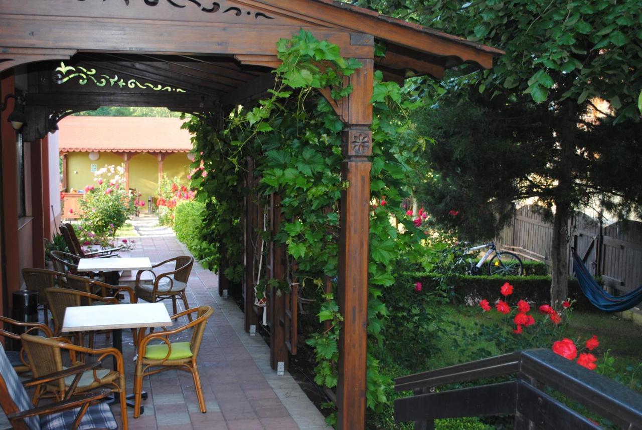 Mila Douăzeci şi Trei 维拉德尔塔旅行旅馆 - 米拉23酒店 外观 照片